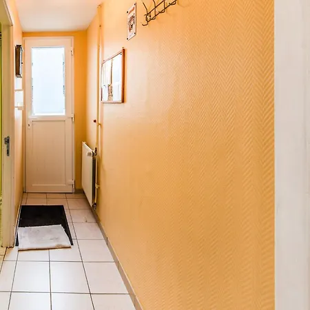 Modern In Lavacherie * Sainte-Ode