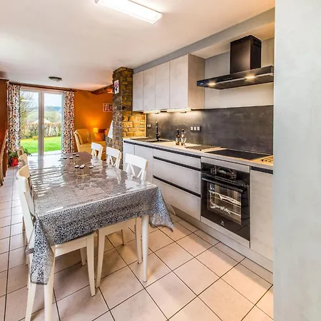 Modern In Lavacherie *