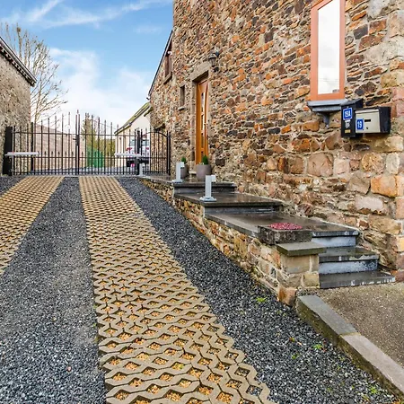 Modern In Lavacherie *